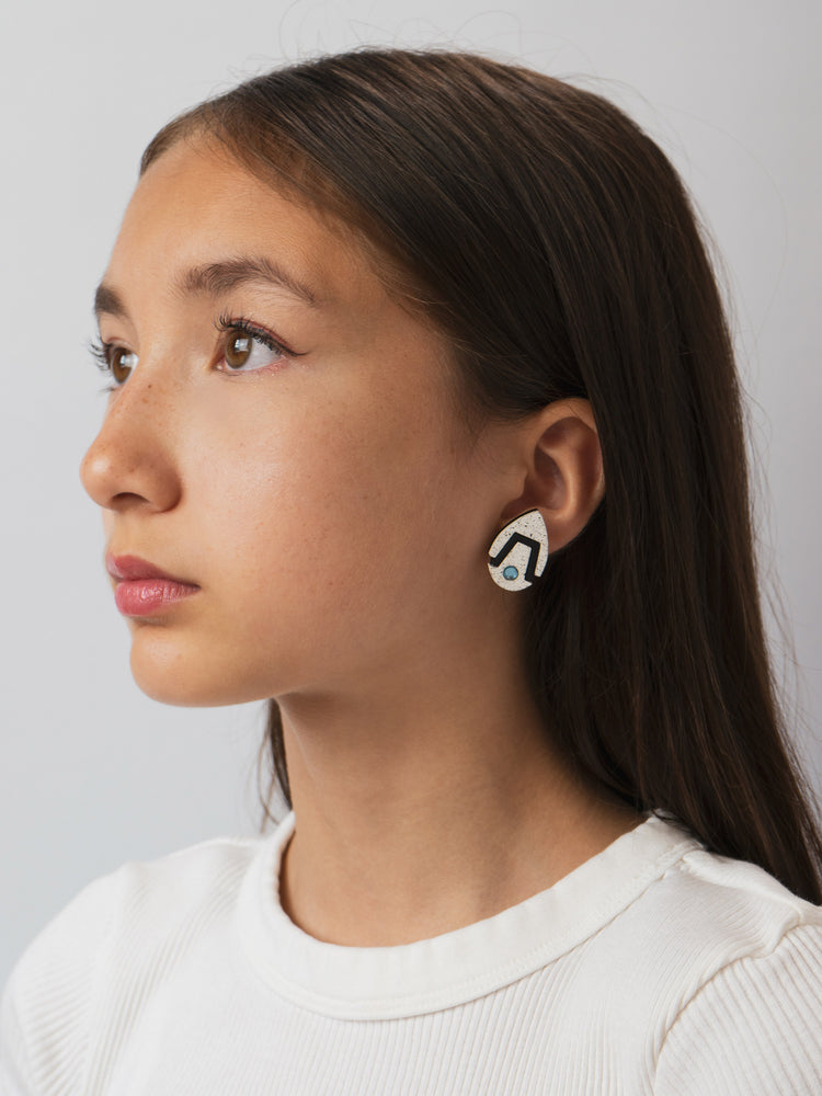 MFEVA002 HEADSET Studs - White