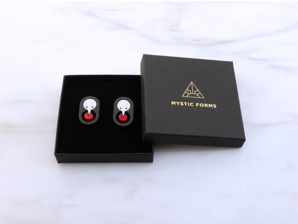 MFEVA003 SAKIEL Studs - Black, Red