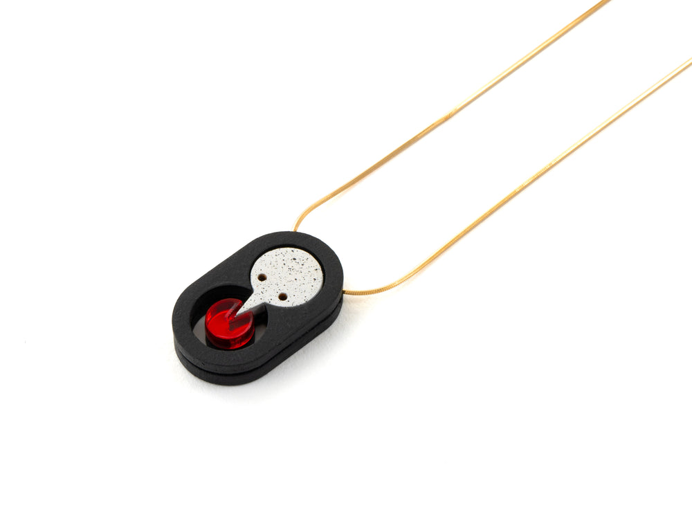 MFEVA004 SAKIEL Necklace - Black, Red