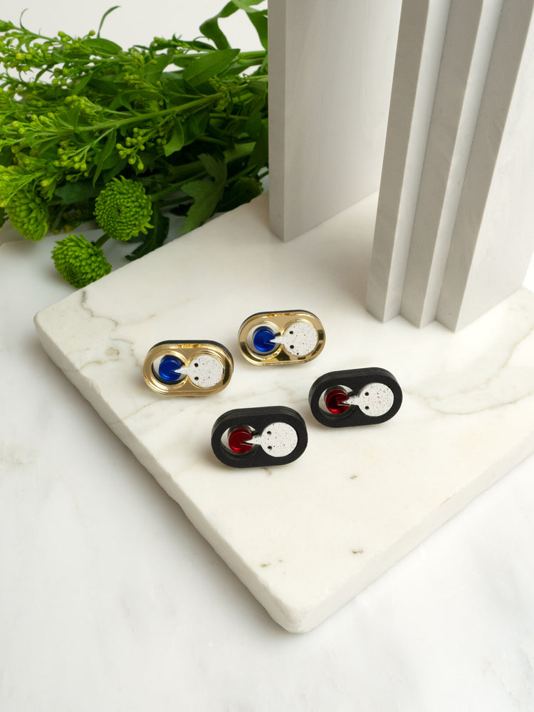 MFEVA003 SAKIEL Studs - Black, Red