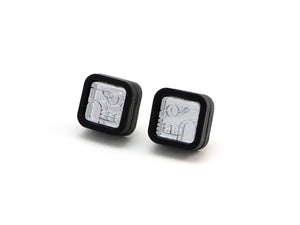 FORM052 KIMI Stud Earrings - Silver