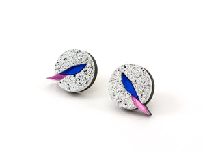 FORM079 BREEZE Studs - White, Blue, Babypink