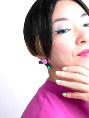 FORM080  SKYLINE Studs - Babypink, Green
